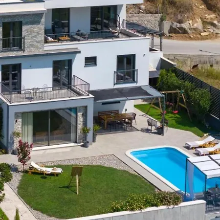 Judita - Five Bedroom House Βίλα